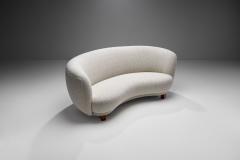 Rounded Three Seater Sofa by Danish Cabinetmaker Denmark ca 1950s - 1882618