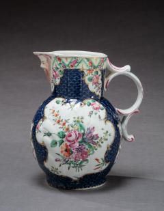 Royal Worcester FIRST PERIOD WORCESTER PORCELAIN PITCHER - 1904045