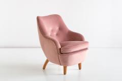 Runar Engblom Runar Engblom Armchair in Pink Velvet and Elm Wood Hotel Vaakuna Finland 1951 - 1258337