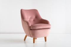 Runar Engblom Runar Engblom Armchair in Pink Velvet and Elm Wood Hotel Vaakuna Finland 1951 - 1258338