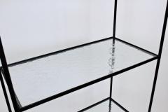 Russell Woodard Woodard Furniture Russell Woodard Four Shelf tag re in Black Iron and Art Glass 1950s - 1800446