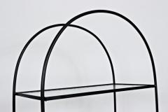 Russell Woodard Woodard Furniture Russell Woodard Four Shelf tag re in Black Iron and Art Glass 1950s - 1800457