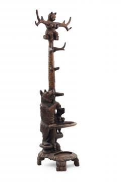 Rustic Black Forest Style Walnut Bear Hatrack - 4519790