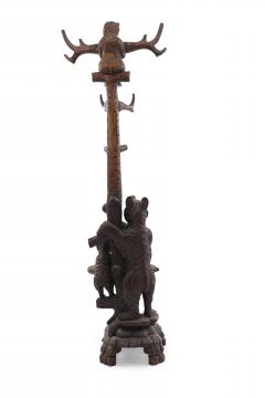 Rustic Black Forest Style Walnut Bear Hatrack - 4519792