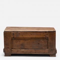 Rustic Folk Art Wood Chest with Carved Motifs 19th Century - 4745744