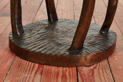SCULPTURAL AFRICAN TABLE - 3650349