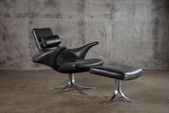 SEAGULL CHAIR AND OTTOMAN - 1052533