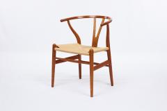 SET OF 8 VINTAGE HANS WEGNER WISHBONE CHAIRS - 2190929