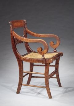 SET OF EIGHT FIGURED MAPLE ARMCHAIRS - 4361231