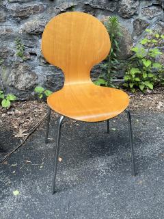 SUITE OF FOUR DANISH MODERN BENT PLYWOOD DINING STACKING CHAIRS - 3749918