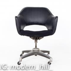 Saarinen Style Mid Century Wheeled Desk Chair - 2574715