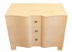 Samuel Marx PAIR of SERPENTINE FRONT NIGHT TABLES DATE OF MANUFACTURE UNKNOWN - 4579469