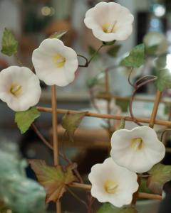 Samuel Mazy Samuel Mazy White Biscuit Porcelain Morning Glory with Trellis in a Lattice Pot - 3935888