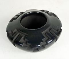 Santa Clara jar by Effie Garcia - 4486373