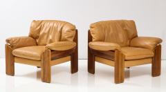 Sapporo Mobil Girgi Pair of Italian Walnut and Leather Lounge Chairs Mobil Girgi 1970s - 2481461