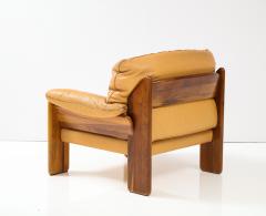 Sapporo Mobil Girgi Pair of Italian Walnut and Leather Lounge Chairs Mobil Girgi 1970s - 2481467