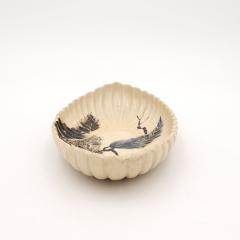 Satsuma Scalloped Earthenware Oval Dish Japan circa 1890 - 4398447