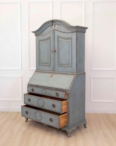 Scandinavian 18th Century Blue Painted Two Part Bureau - 4743944