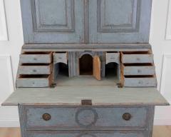 Scandinavian 18th Century Blue Painted Two Part Bureau - 4743970