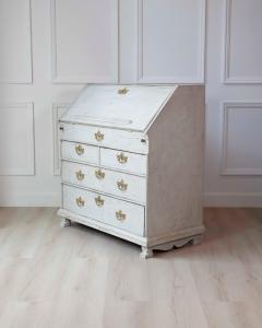 Scandinavian 18th Century Bureau c 1790 - 4557992
