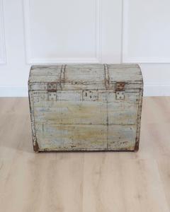 Scandinavian 19th Century Dome Top Trunk - 4699079