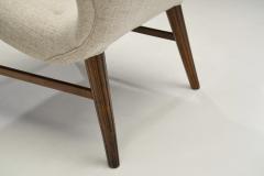 Scandinavian Curved Easy Chair With Wooden Legs Scandinavia ca 1950s - 2610372