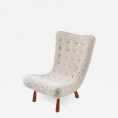 Scandinavian Mid Century Lounge Chair in Sheepskin - 2413193