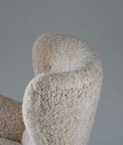 Scandinavian Mid Century Lounge Chairs in Sheepskin - 3102657