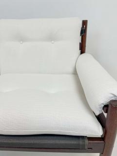 Scandinavian Modern 2 Seat Sofa White Textile and Stained Wood - 2277126