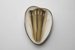 Scandinavian Modern Brass and White Lacquered Wall Lamp Sweden Mid 20th Century - 4604370