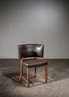 Scandinavian Modern side chair - 4334317