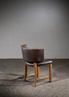 Scandinavian Modern side chair - 4334319