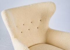 Scandinavian Sheepskin Lounge Chair - 221049