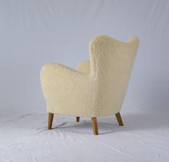 Scandinavian Sheepskin Lounge Chair - 224317