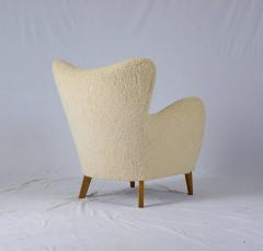 Scandinavian Sheepskin Lounge Chair - 224320