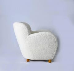 Scandinavian Sheepskin Lounge Chair - 290931
