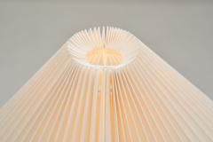Scandinavian Table Lamp with Pleated Empire Lampshade Scandinavia ca 1940s - 3431773