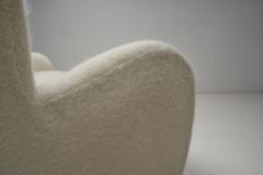 Scandinavian Three Seater Sofa Upholstered in Soft Wool Scandinavia ca 1950s - 3259739