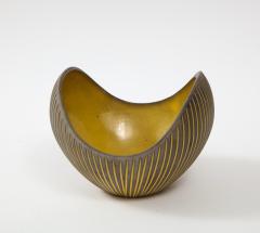 Scooped Bowl by Upsala Ekeby Swedish c 1950s - 2534740