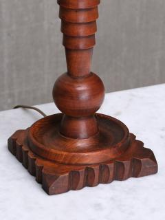 Sculptural French Art Deco Tall Table Lamp in Turned Oak and Ivory Shade 1920s - 4492575