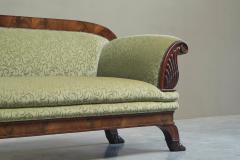 Sculptural Regency Sofa in Figured Mahogany Veneer and Velvet Early 19th Century - 4677275
