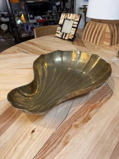 Sculptural Shell Form Brass Tray - 4819658