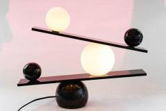 Sculptural balance table lamp - 730965