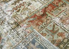 Semi Antique Persian Heriz Rug 93 x 125  - 4050624