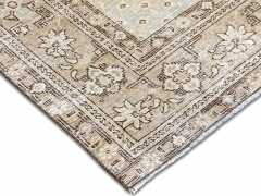 Semi Antique Persian Tabriz Rug 65 x 96  - 4061908