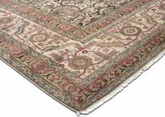 Semi Antique Persian Tabriz Rug 97 x 133  - 4049207