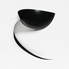 Serge Mouille Serge Mouille Black or White Flame Sconce - 433482
