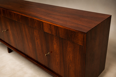 Sergio Rodrigues 1960s Mid Century Modern Credenza by Sergio Rodrigues in Brazilian Rosewood - 4712568