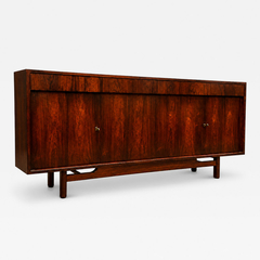 Sergio Rodrigues 1960s Mid Century Modern Credenza by Sergio Rodrigues in Brazilian Rosewood - 4716248