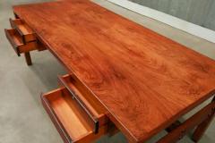 Sergio Rodrigues Brazilian Modern Desk in Hardwood with Floating Drawers Sergio Rodrigues 1960s - 3186905